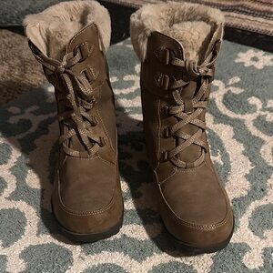 Women's JBU Faux Fur Winter Lace-Up Boots - Brown